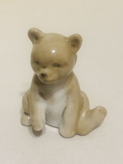 Фарфоровая статуэтка Мишка (Городница)