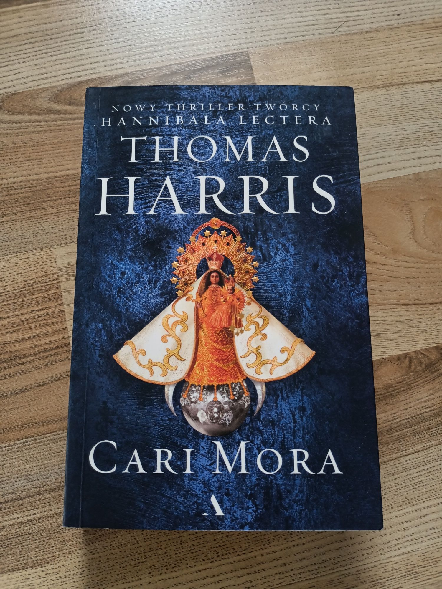 Cari Mora - Thomas Harris