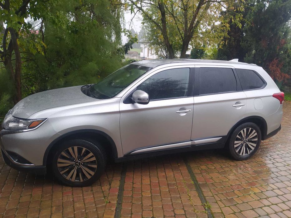 Mitsubishi outlander 2019 2,4 automat  benzynka + LPG