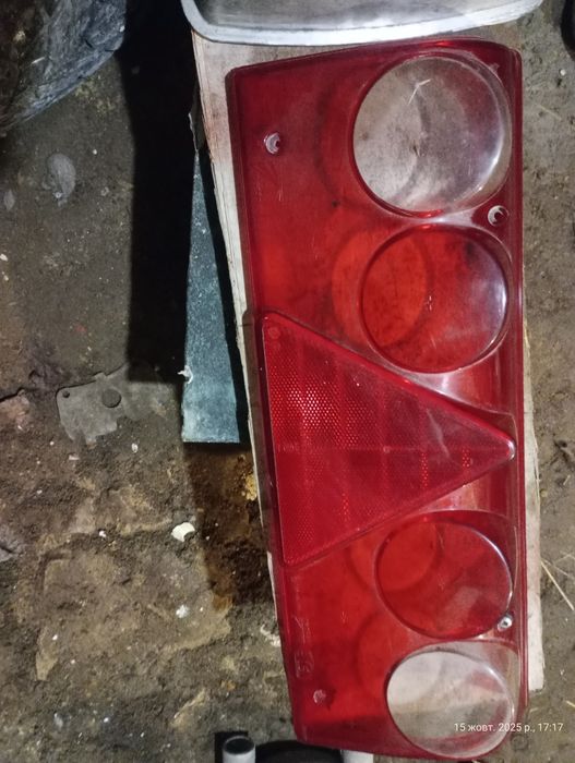 Ліхтар  напівпричіп