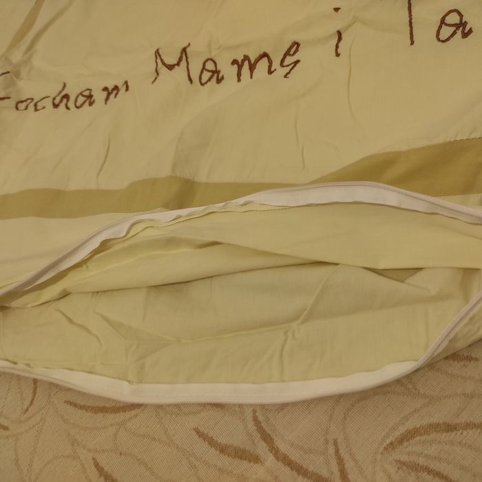 Komplet pościeli: kołdra, poduszka, poszewki, prześcieradło z gumką