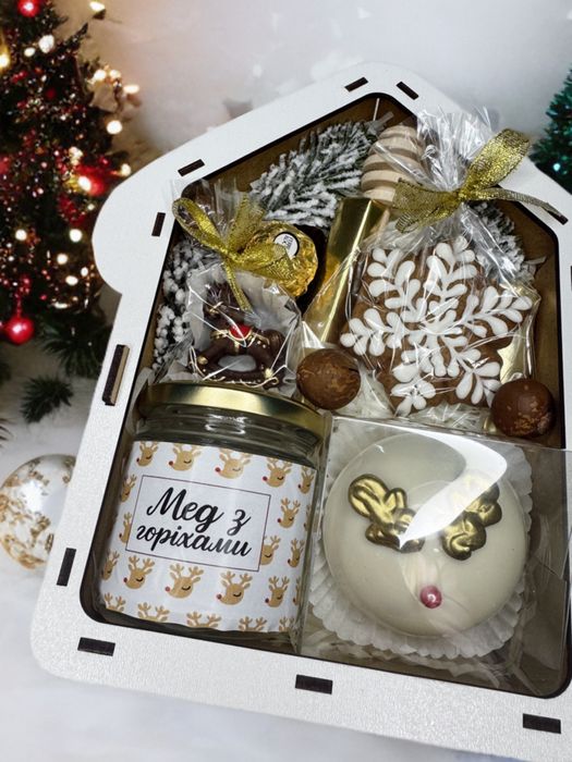 Корпоративні подарунки , брендовані подарунки , подарунки з логотипом