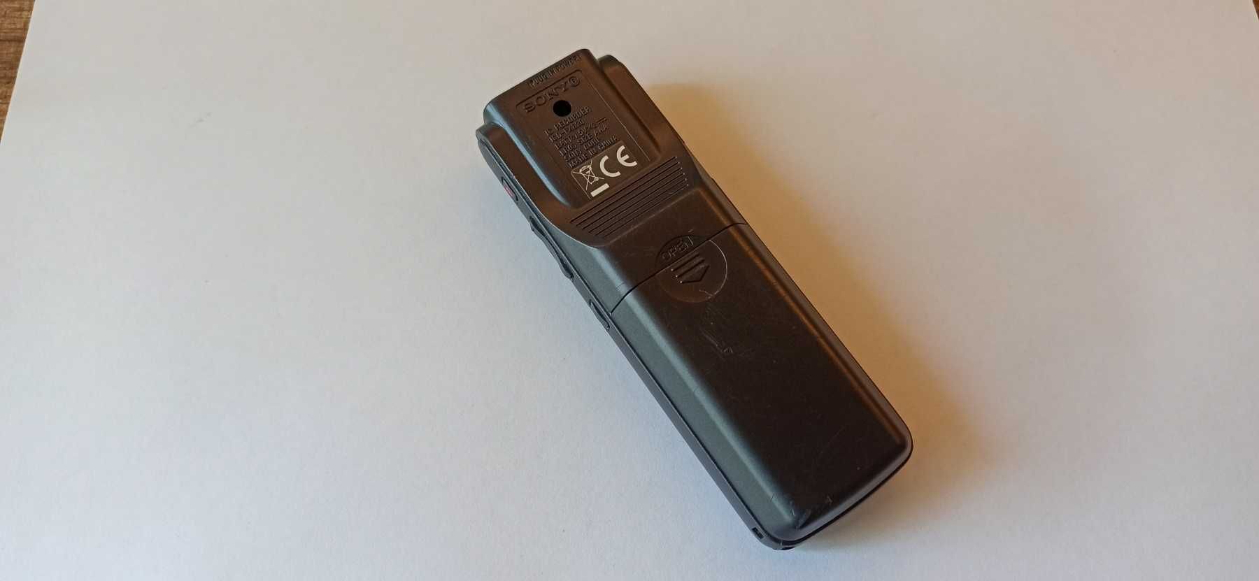 Диктофон Sony ICD-PX820