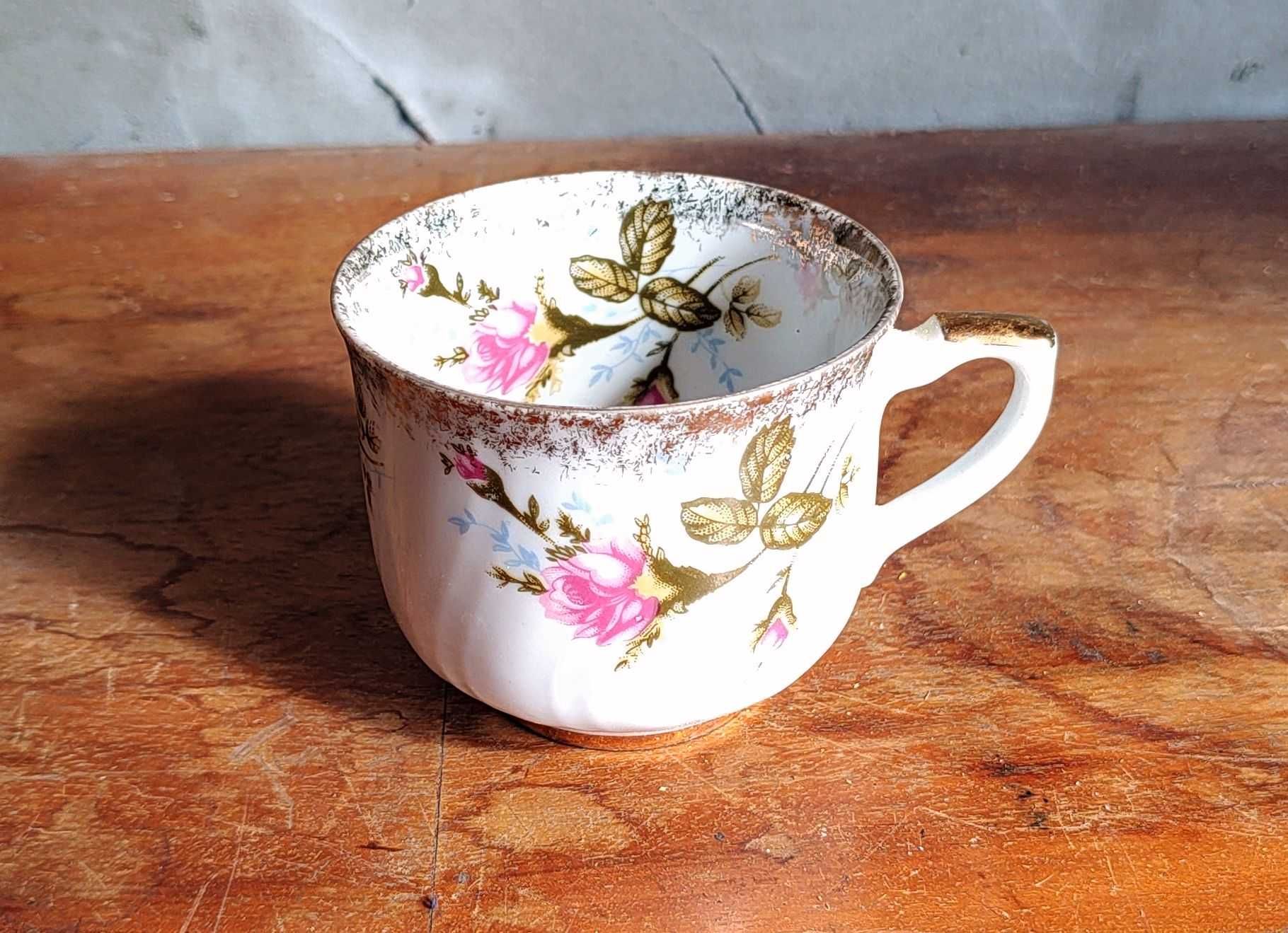 Filiżanka Iwona Róża Porcelana Chodzież