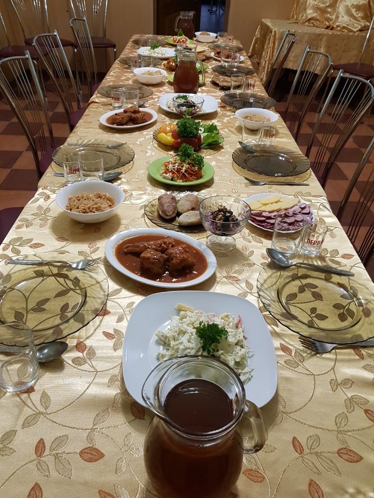 Поминальные обеды