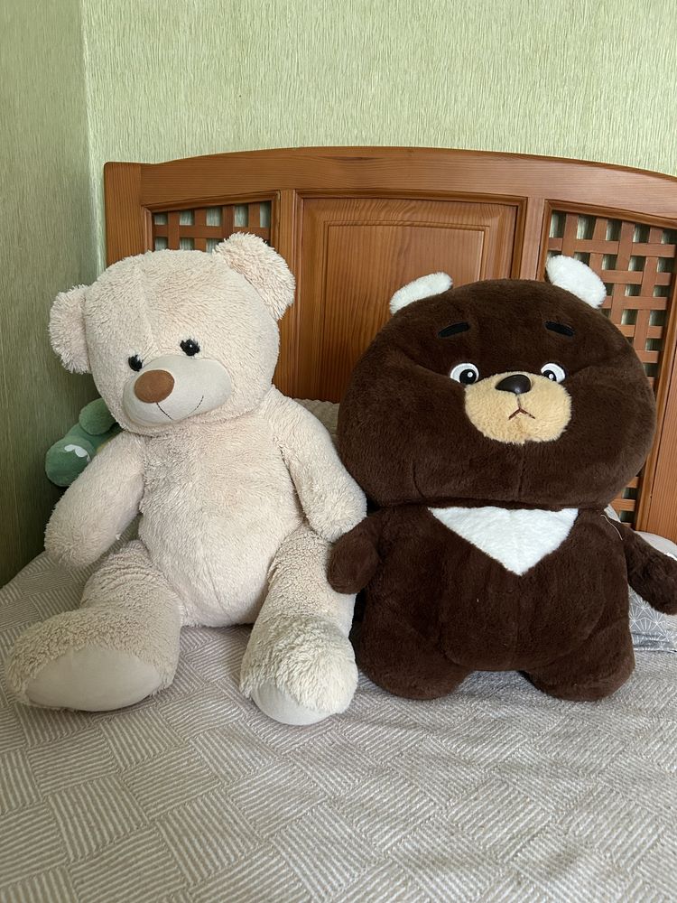 Мʼяка іграшка медведь