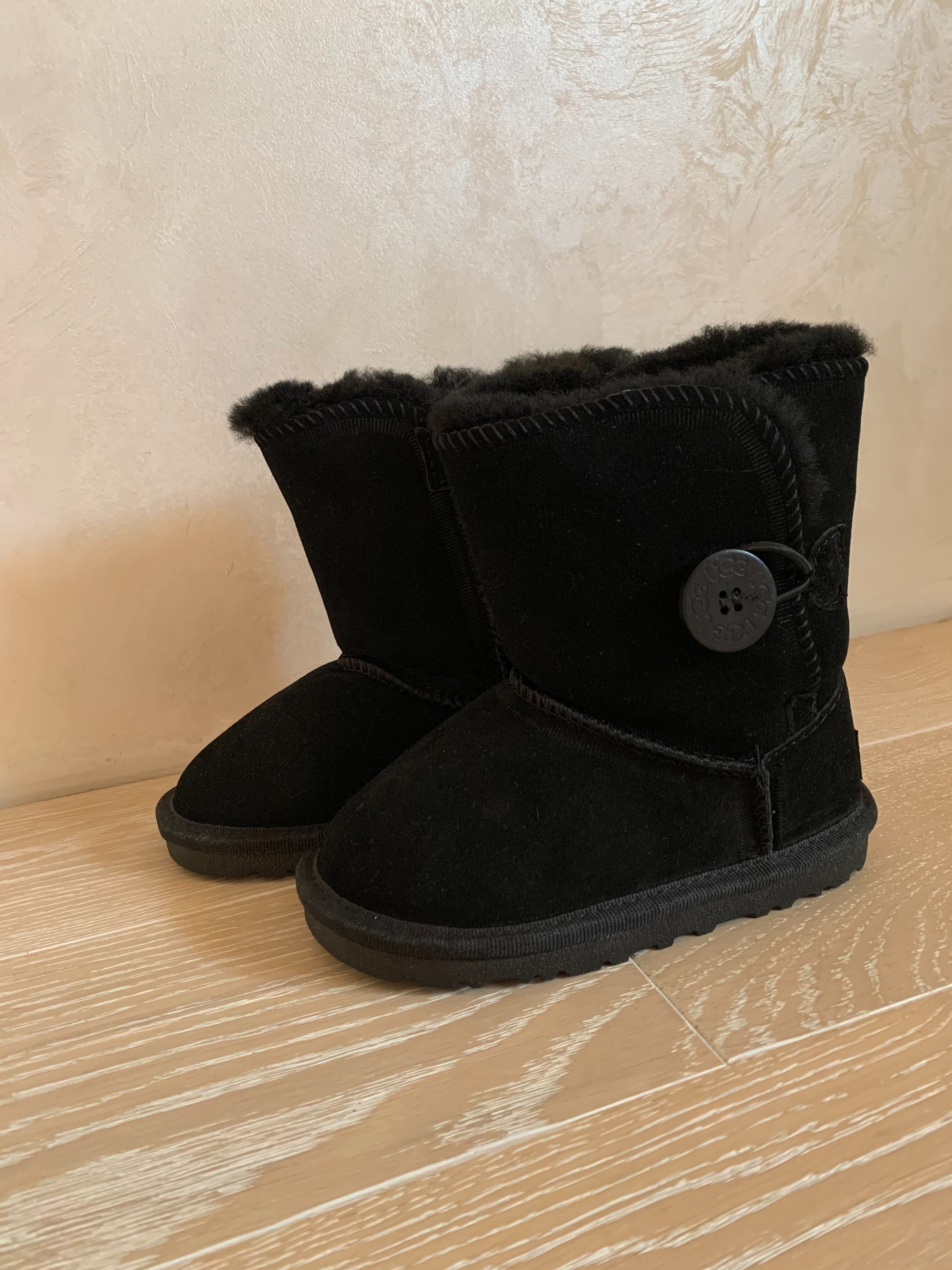 Детские UGG для девочки