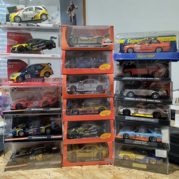 Slotcar Ninco SCX Scalextric Fly Carrera Slot.it