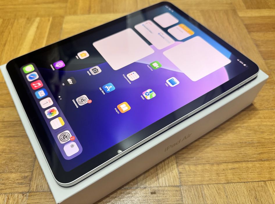 Tablet Apple iPad Air 10,9 Silver (Srebrny) Bez Rat