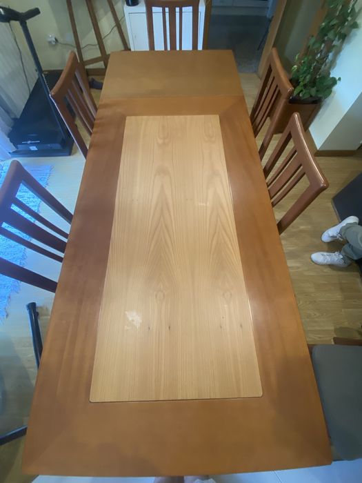 Conjunto de mesa + 6 cadeiras