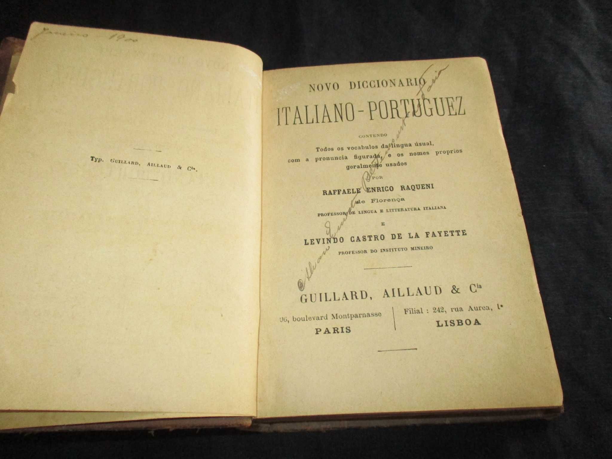 Livro Novo Dicionário Italiano Português