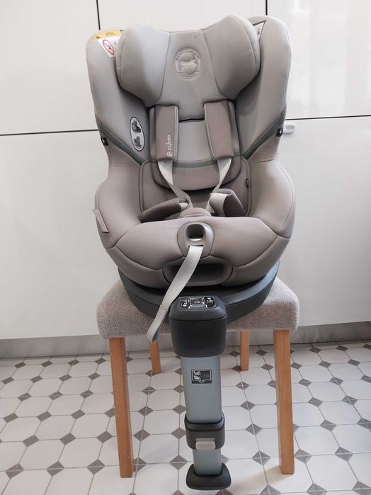 Cybex Sirona S i-size soho grey com redutor