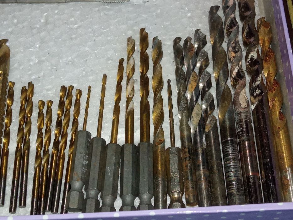 Zestaw wierteł do różnych zastosowań