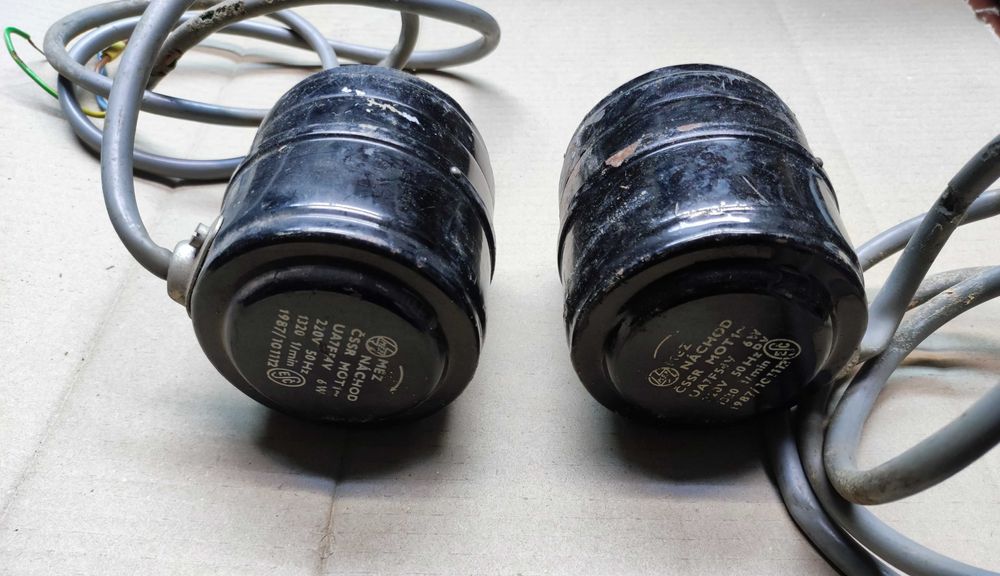 електродвигун UA7F54V 220В 6Вт 1320 об/хв