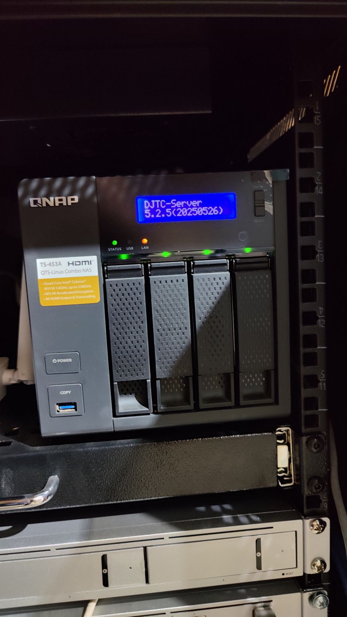 NAS serwer QNAP TS - 453A 4GB + opcje