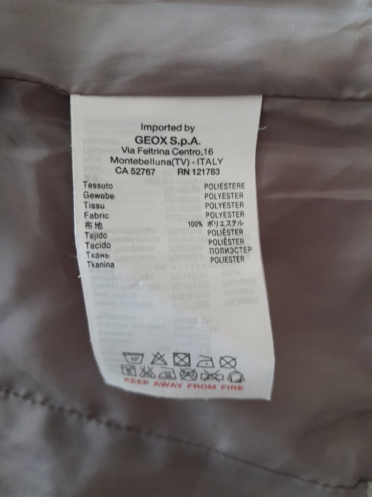 Продам куртку Geox 40 розмір