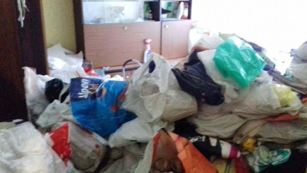 Wywóz śmieci odpadów styropian papa