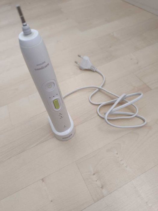 Щітка зубна електрична