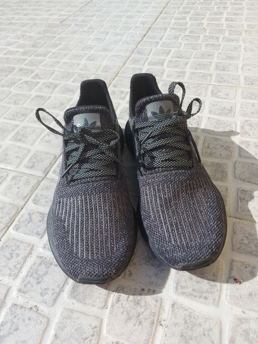 Sapatilhas Adidas Swift Run, 42
