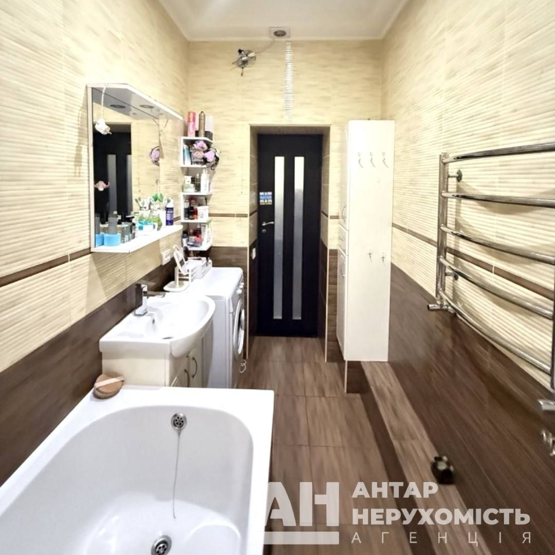 Продається 2-к квартира в Кропивницькому , р-н Центр