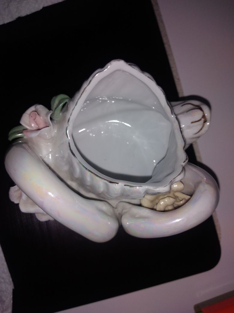 Piękny koszyczek ceramiczny para łabędzi. Vintage.