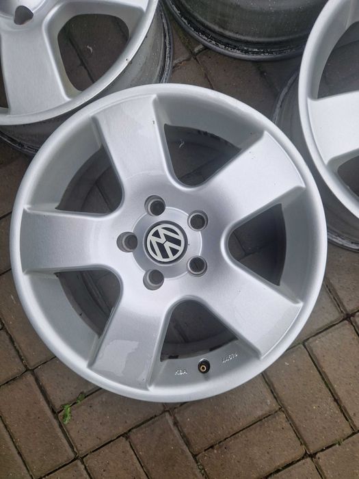 Felgi aluminiowe VW 16 cali 5x112 4szt