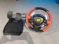 Kierownica Thrustmaster Ferrari 458 Spider z pedałami