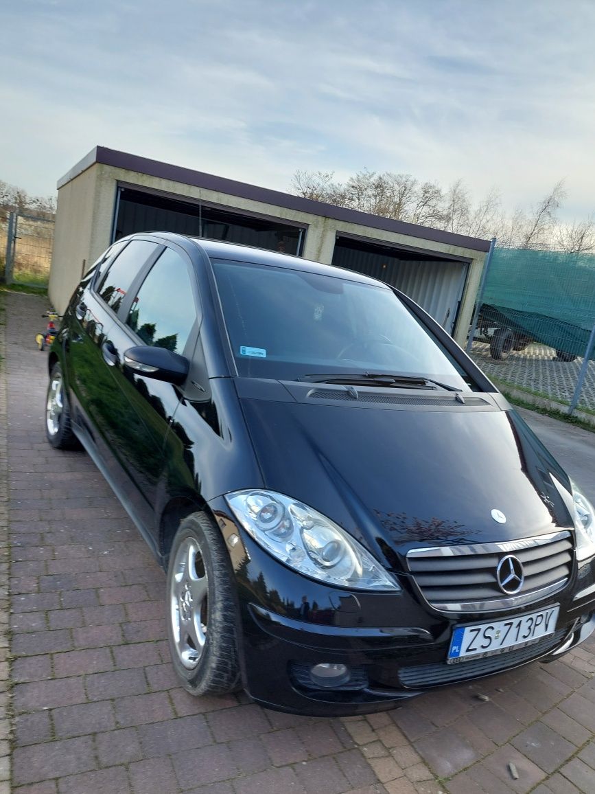 Mercedes A200 benzyna, manual