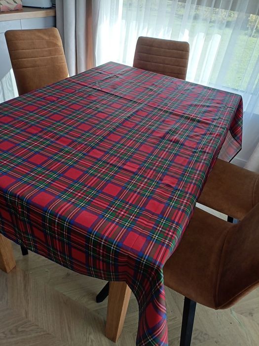 Obrus świąteczny 200x120