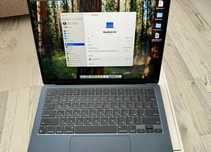 Macbook air 13 m2 8 256