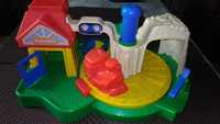 Playskool b. duzy pociag stacja