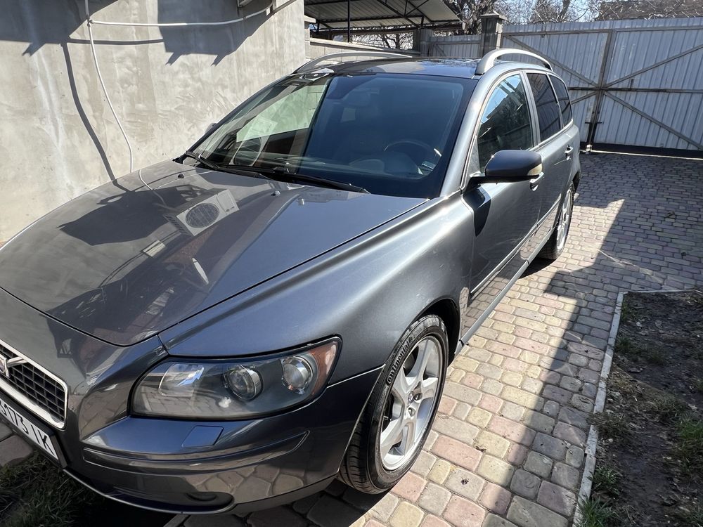 Volvo V50 2006 р 2.5 газ-бензин