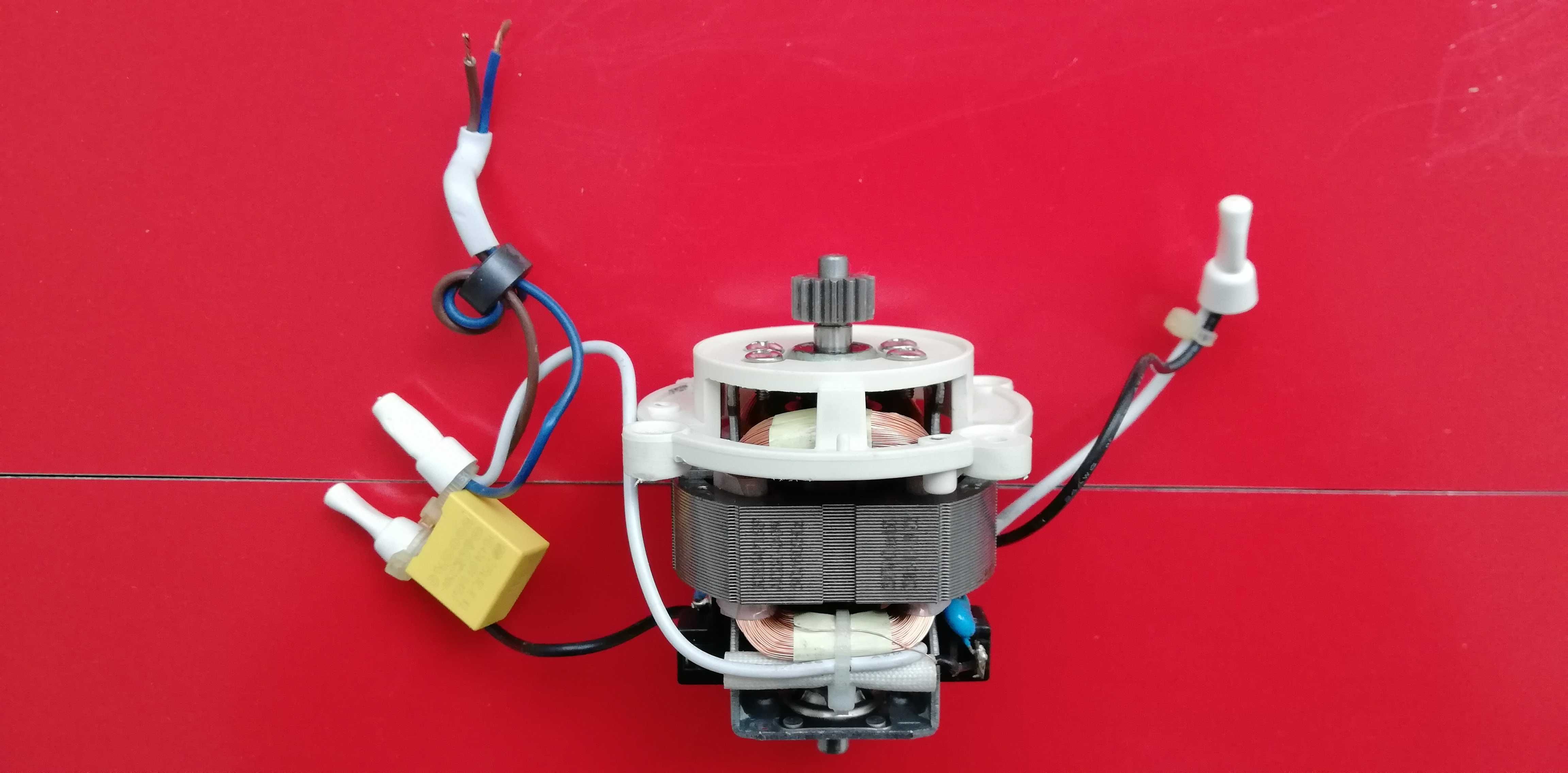 Мотор измельчителя Delimano MC343 электродвигатель 220V 200W в сборе