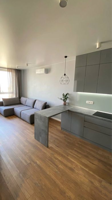 Оренда квартири-студії Соломʼянська 20В/без комісії