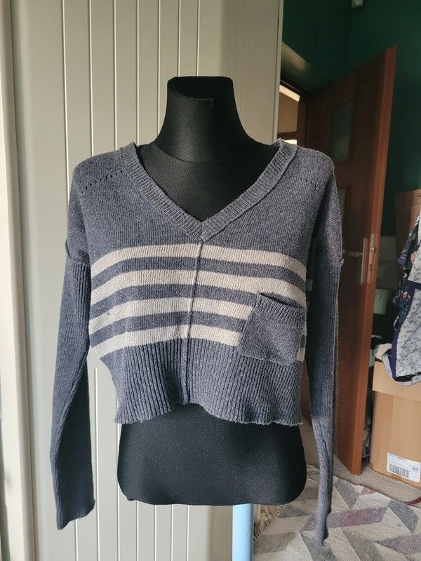 Krótki sweter oversize M-XL pasy BCBG Maxazria