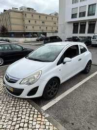 Opel Corsa comercial