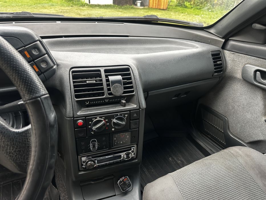 Продам ваз 21104