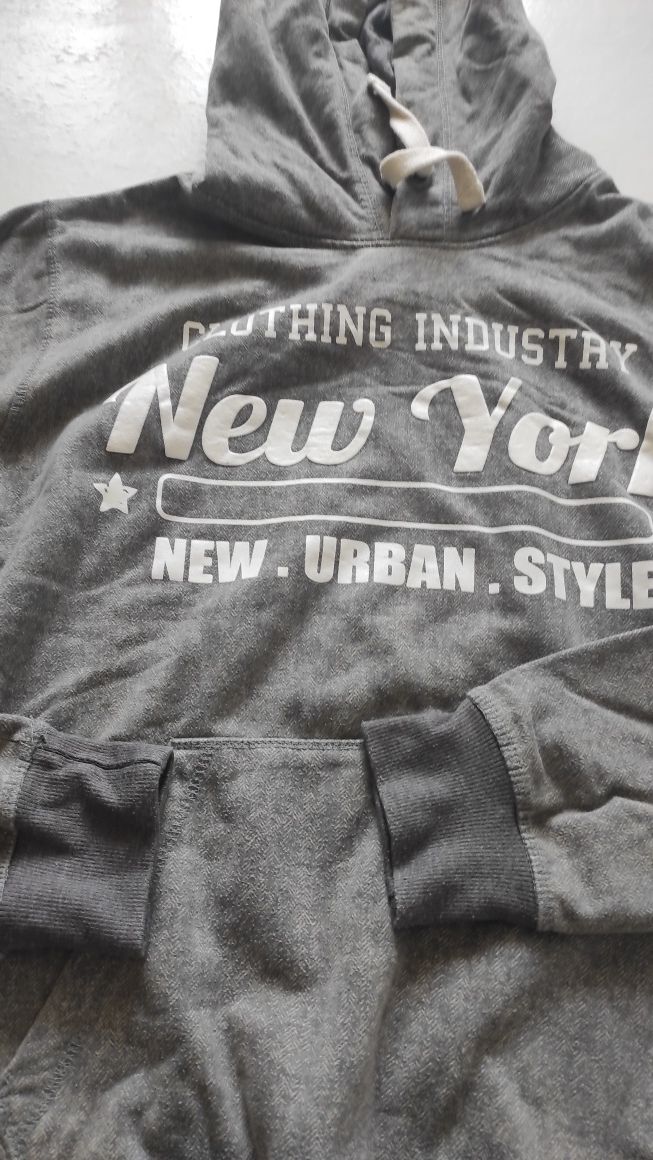 Szara bluza z kapturem NEW YORK- XL