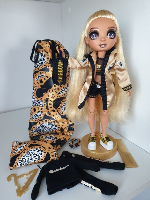 Rainbow High Slumber Party Theme - Marisa Golding