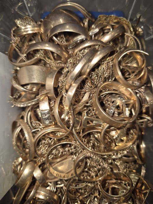 Меняю деньги на золото