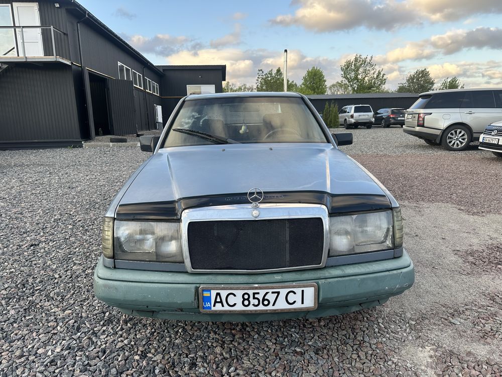 Mercedes-benz W 124 2.3