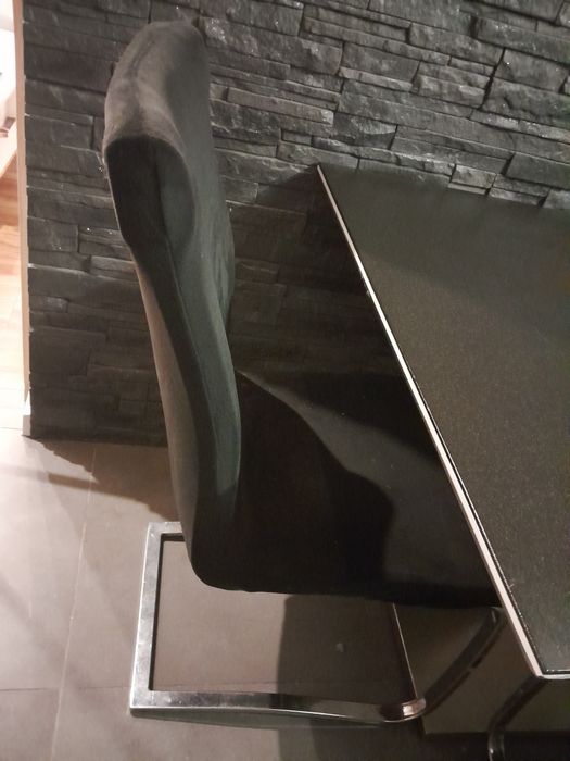Stol z 5 krzesłami