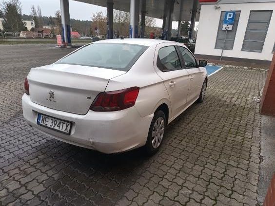Peugeot 301 biały