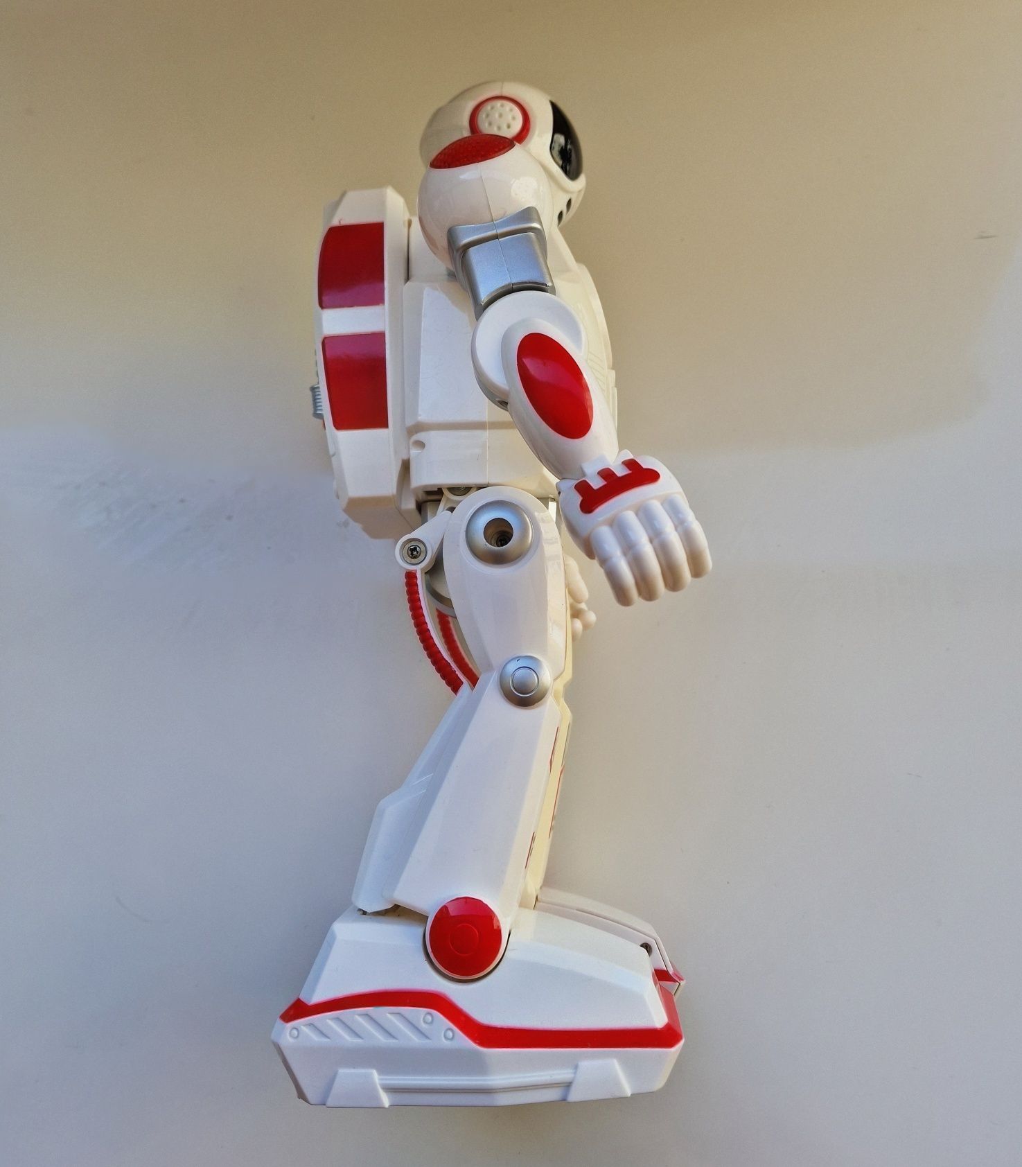 Robô Xtrem Spy Bots XT 30038