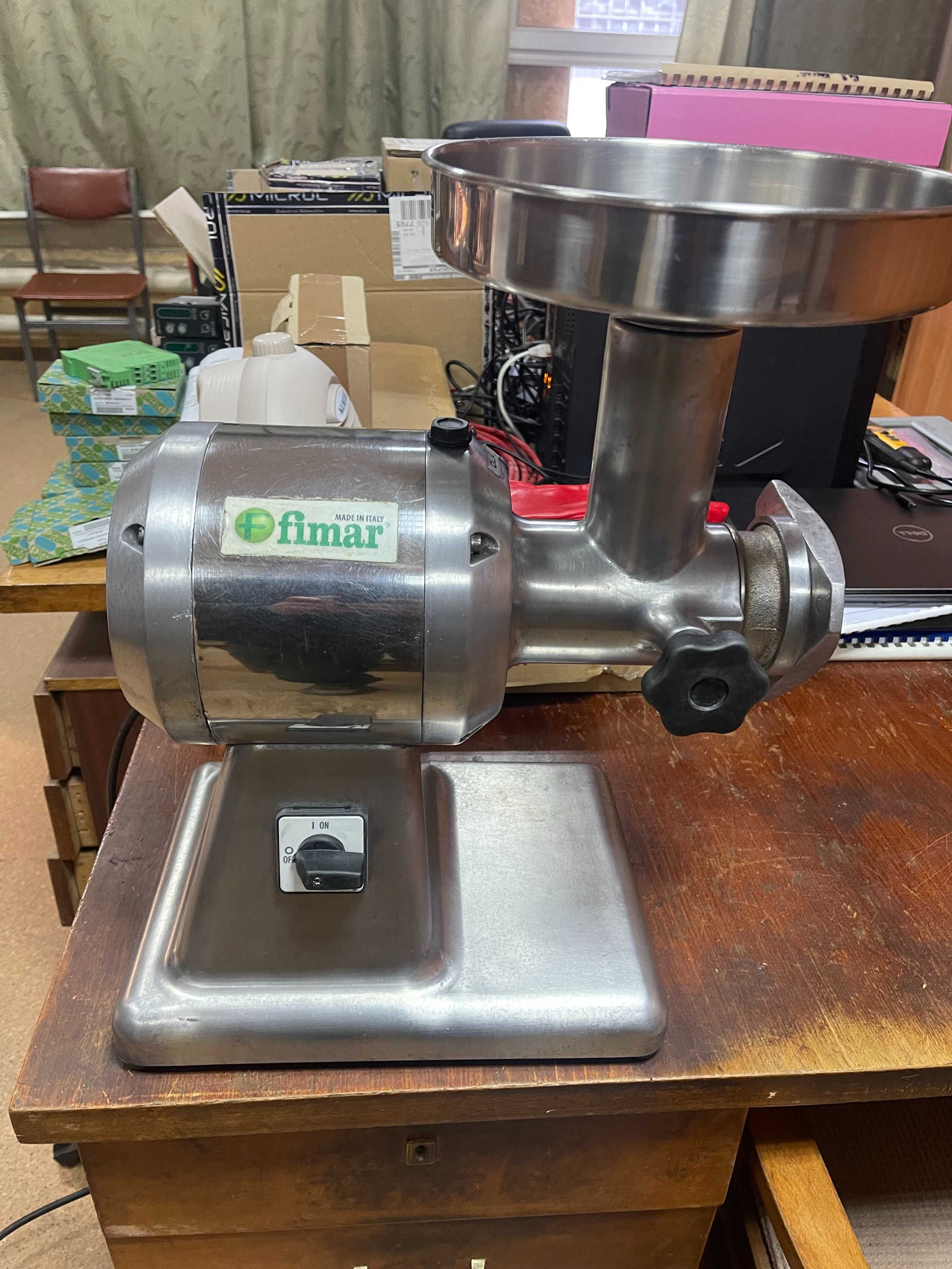 Продам мясорубку промышленную FIMAR TR 12/S 1PH