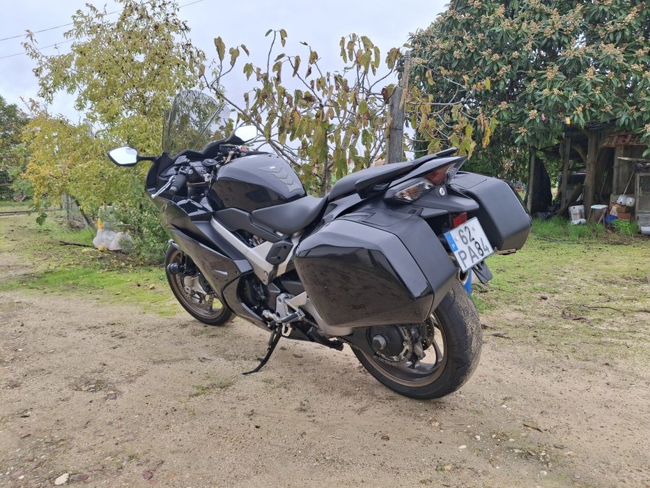 Honda VFR 800 rc79