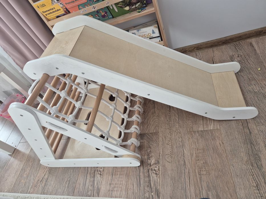 Plac zabaw, drabinka, zjeżdżalnia dla dzieci do domu