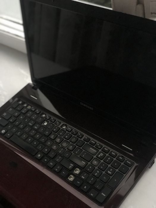 Ноутбук Samsung r780