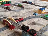 Дитяча залізниця Thomas & Friends. Потяги, рельси, станції, мости.