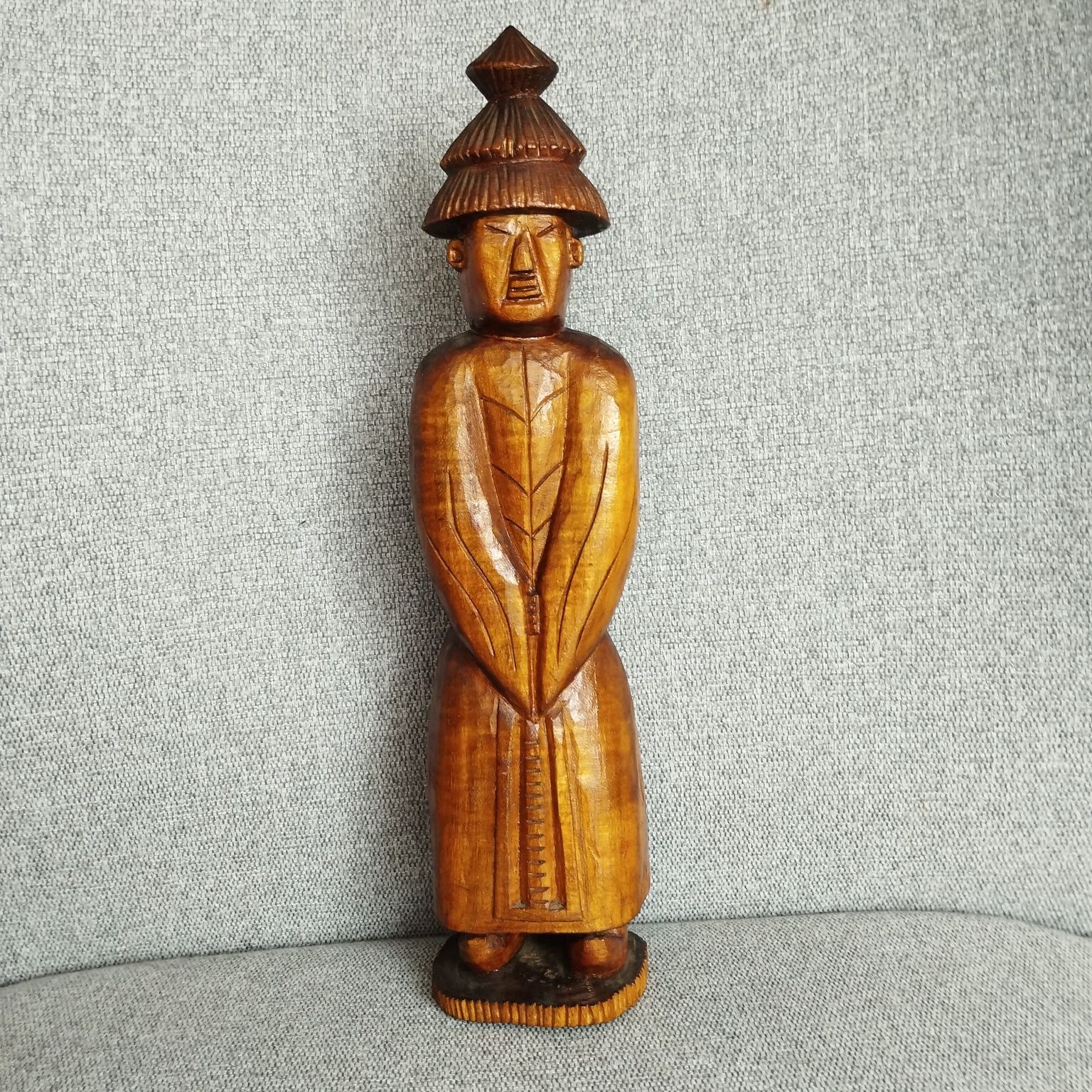 Figurka drewniana